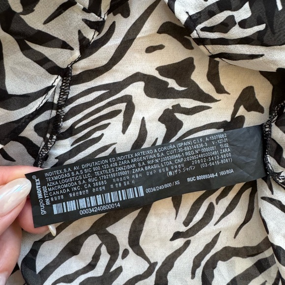 ZARA Zebra Button Down Shirt - Picture 6 of 7